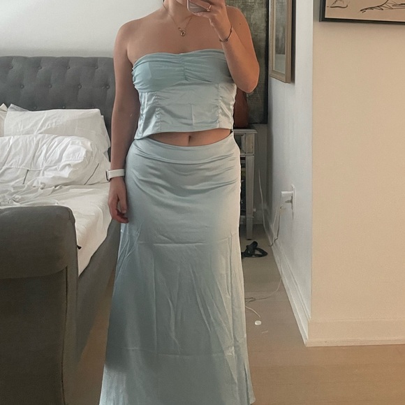 Two piece blue maxi skirt set - Picture 4 of 5